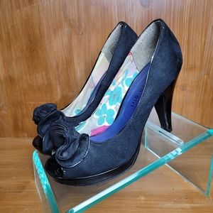 Madden Girl open toe black suede platform stacked heel ruffle toe shoes